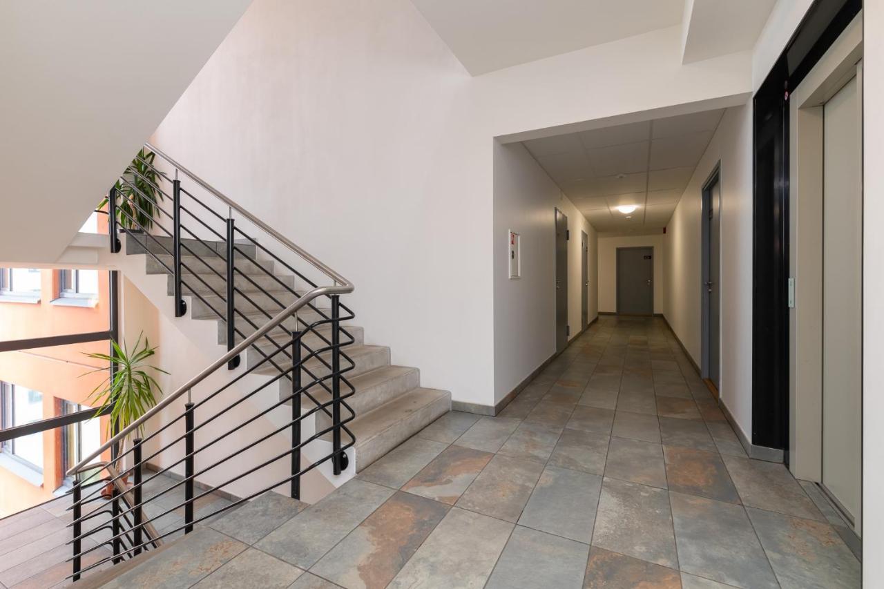 Orange Sipelga Balcony & Free Parking Apartamento Talin Exterior foto