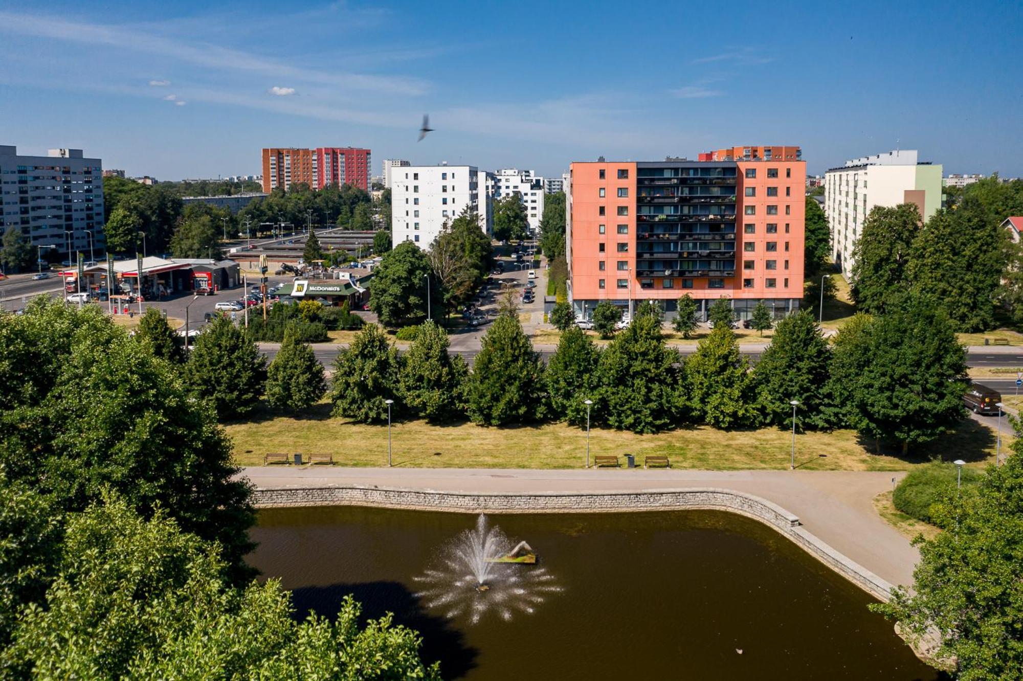 Orange Sipelga Balcony & Free Parking Apartamento Talin Exterior foto